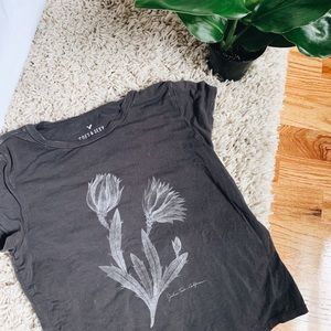 AE soft n sexy tee